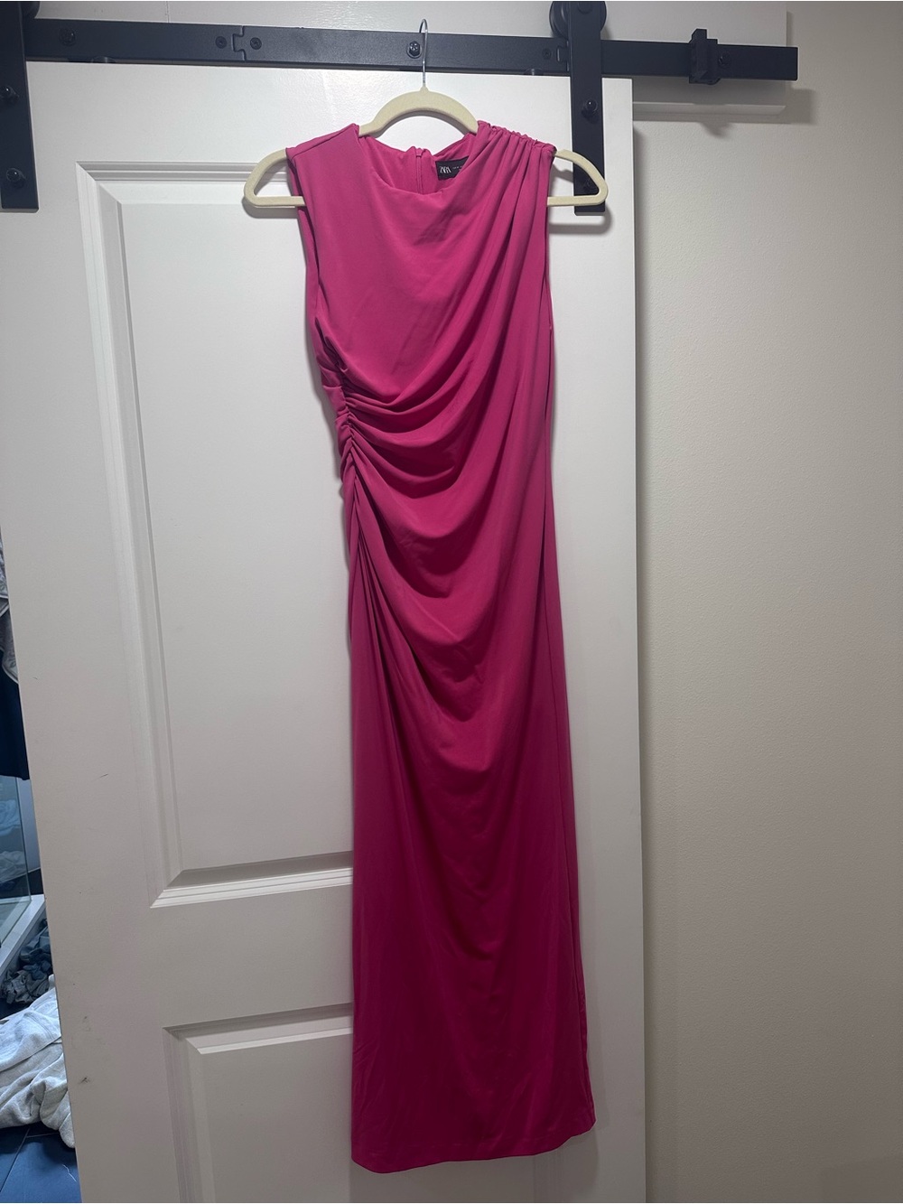 Zara Fuchsia Sleeveless Ruched Maxi Dress - Picture 2 of 4